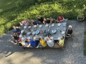nr 17 is Annemiek die foto maakt.webp
